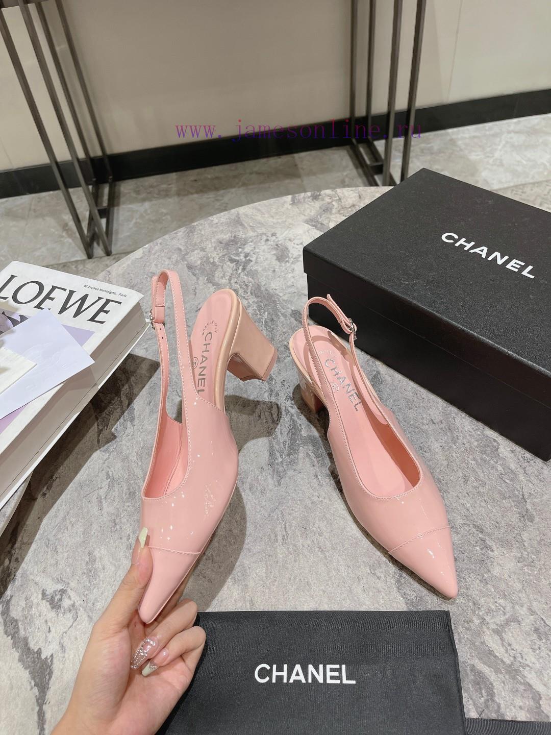 Chanel's 2024 early spring new pointed and thick heeled sandalsChanel 2024 Chanel C's latestatko1n8x - Image 3