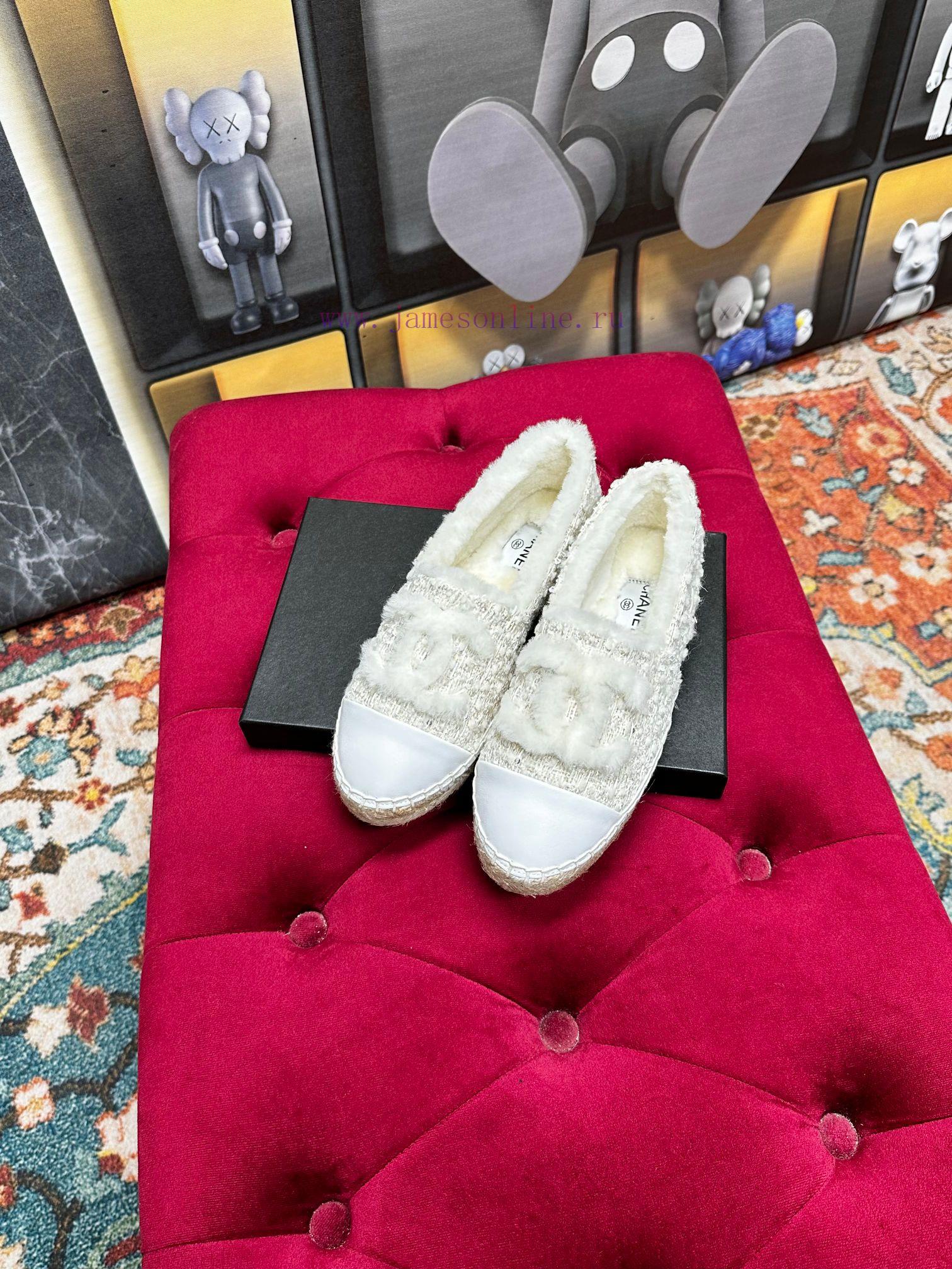 ️ CHANEL 2023 Autumn/Winter New Fisherman's Shoes Top End Inner Footrests Made of Original adj37qch - Image 2