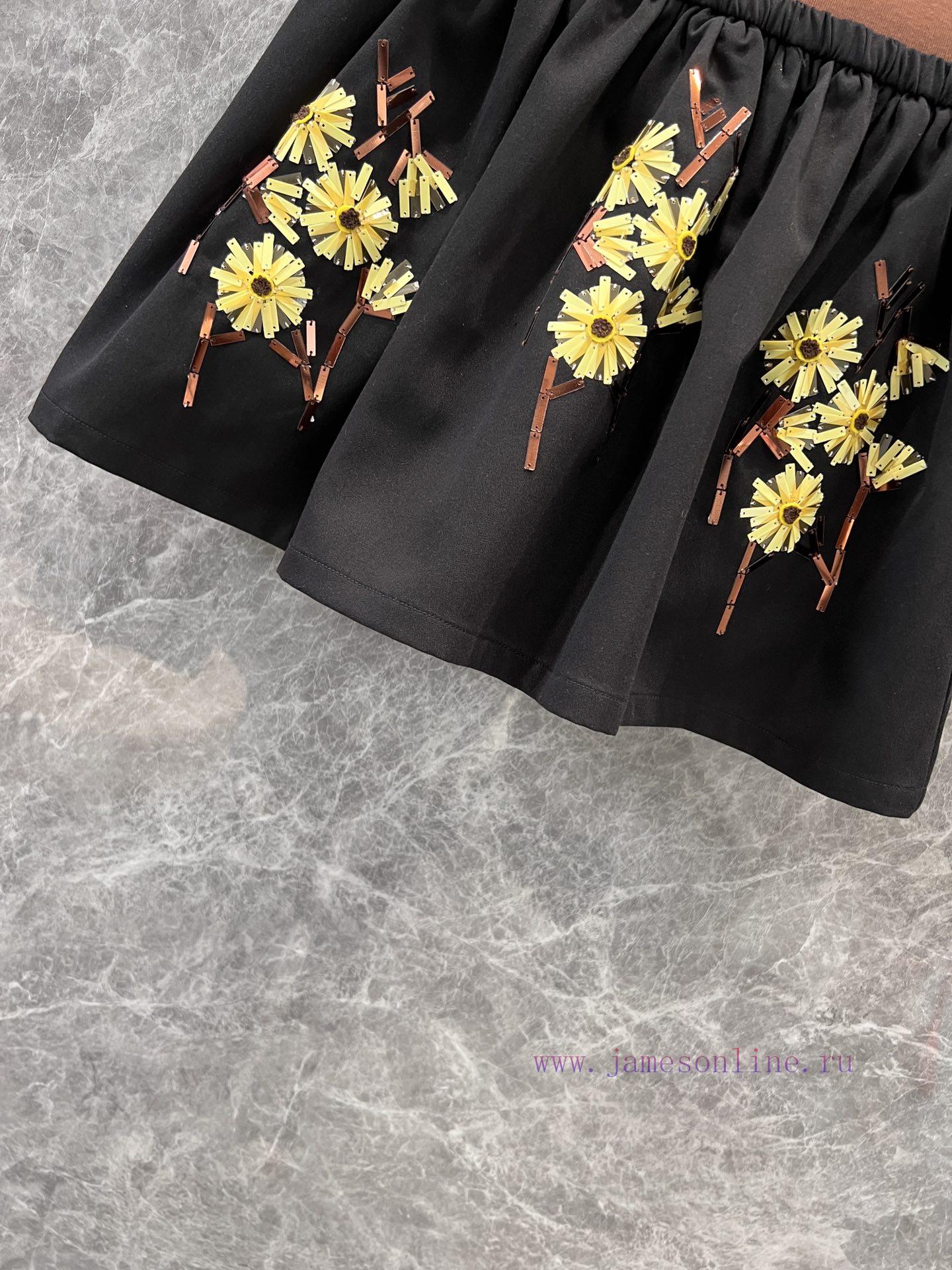 ZK60113 25Ss Early Spring New Sequin Flower Decoration Elastic Waistband Short Skirt Pants 丨 Pr e80kmxxc - Image 7