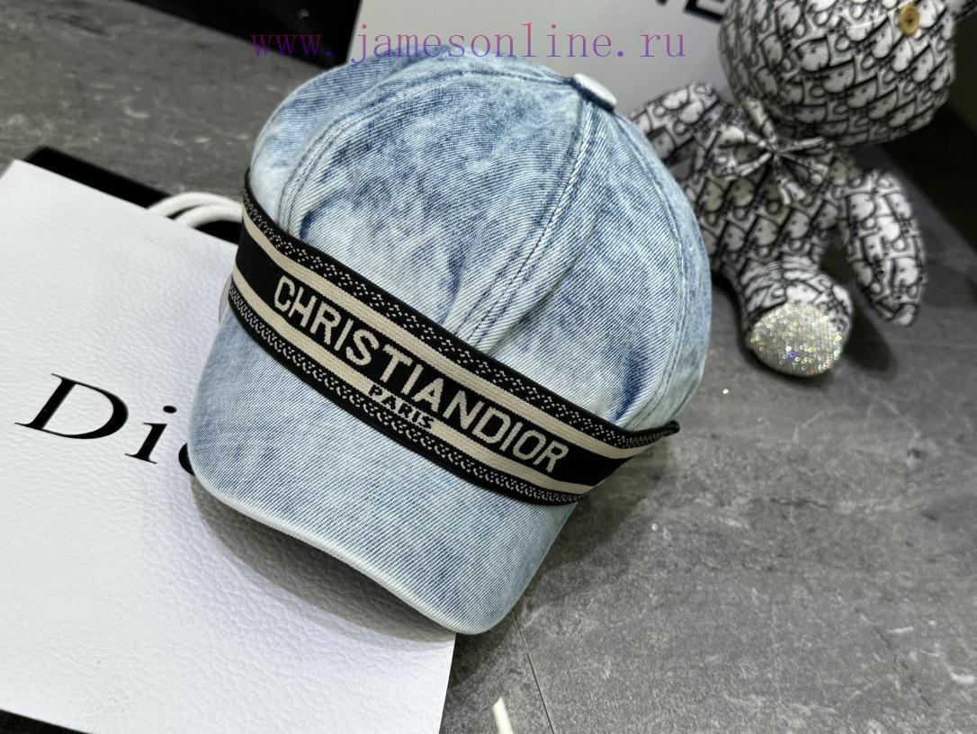 Dior Cowboy Octagonal Hatqqii4wdq - Image 4