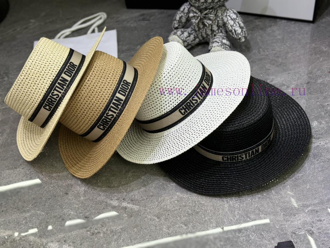 Dior's popular flat top hatqenln37e - Image 2