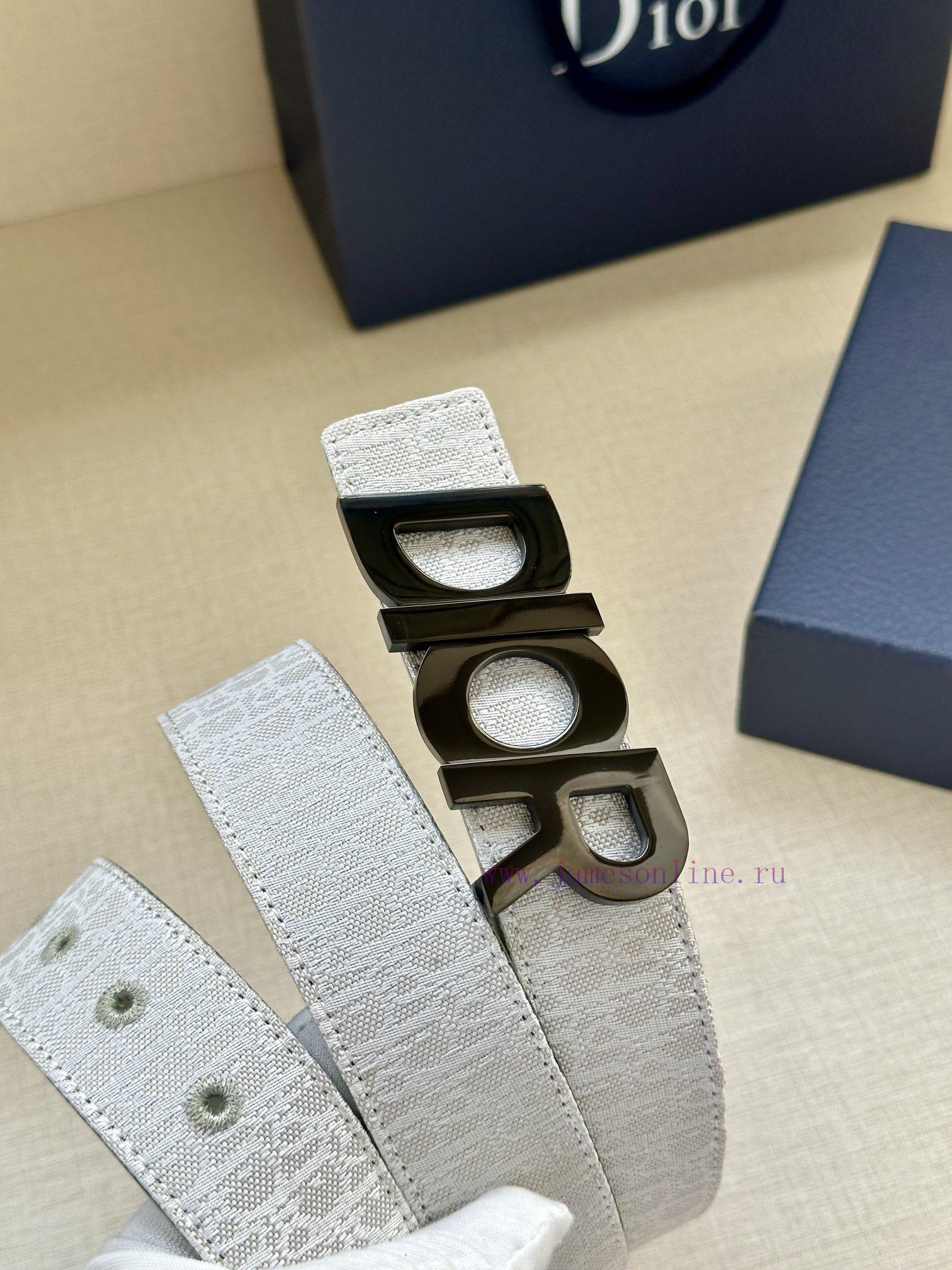 This 35mm double-sided belt with a width of 3.5cm combines elegant temperament with modern s 2lv57w81 - Image 8