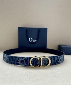 Width 3.5cm. This double-sided belt is made of 35mm blue denim fabric with smooth cowhide Ob 2q2v9lbu