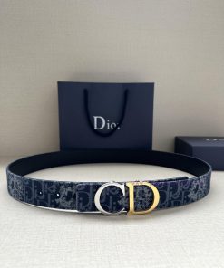 Width 3.5cm. This double-sided belt is made of 35mm blue denim fabric with smooth cowhide Ob 0nsajy6r