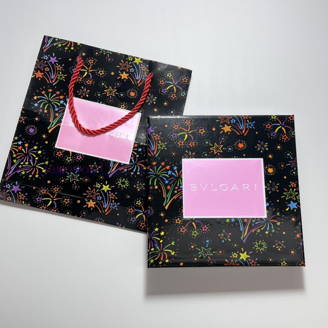 One To One/Bulgari Intoxicated Fireworks Perfume Sample 7.5ml Seven Piece Gift Bag 7.5ml × 7 Ta 87q1vytn