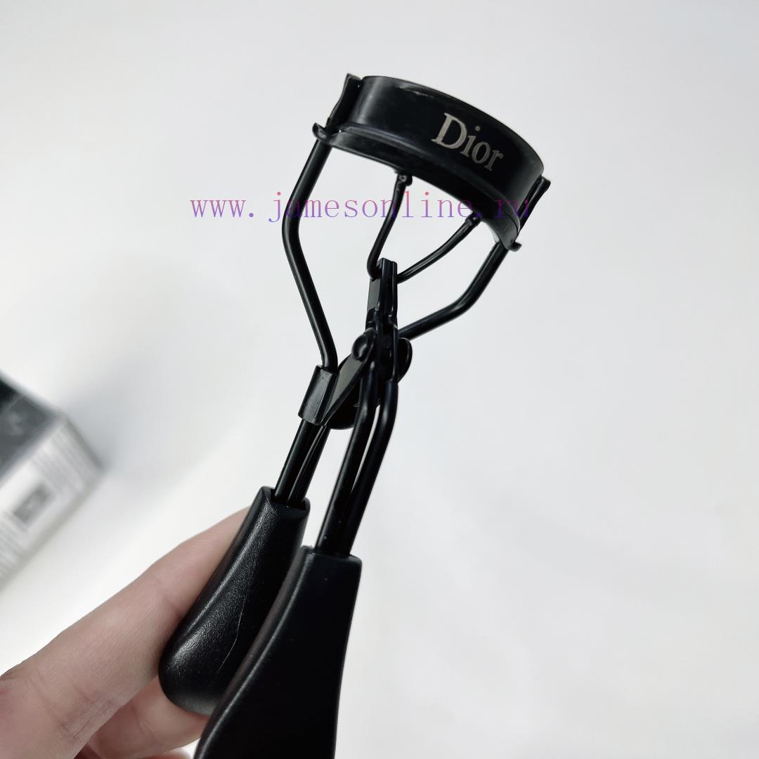 One To One/Dior Backstage Eyelash Curler Is Probably The Best Eyelash Curler I Have Ever Used. 077h8djk - Image 6